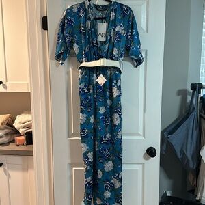 Zara Floral Wide Leg Pants Jumpsuit Satin XS X Small Pockets Belt NEW NWT
